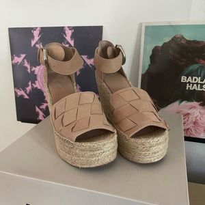 Marc Fisher Espadrilles